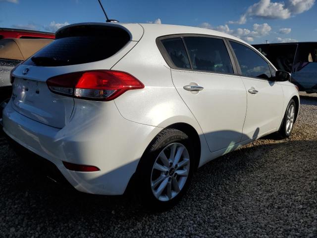 Photo 4 from auction – 2017 KIA FORTE LX with VIN KNAFK5A82H5693929