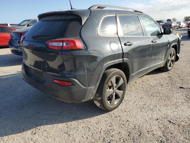 Photo 4 from auction – 2017 JEEP CHEROKEE L with VIN 1C4PJLCB2HW547743