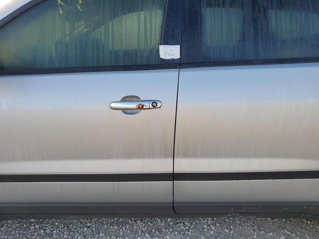 Photo 9 from auction – 2012 CHEVROLET TRAVERSE L with VIN 1GNKREED6CJ377798