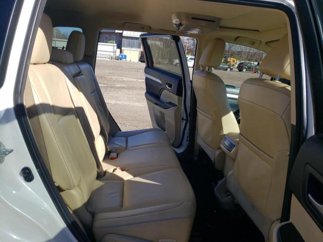 Photo 6 from auction – 2015 TOYOTA HIGHLANDER with VIN 5TDJKRFH1FS085565