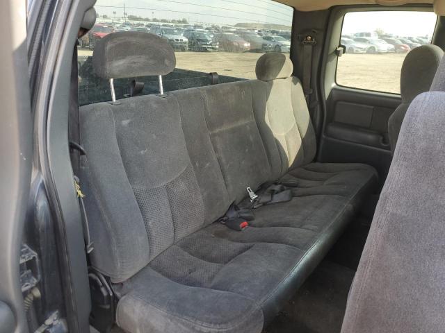 Photo 6 from auction – 2003 CHEVROLET SILVERADO with VIN 2GCEC19X131280958