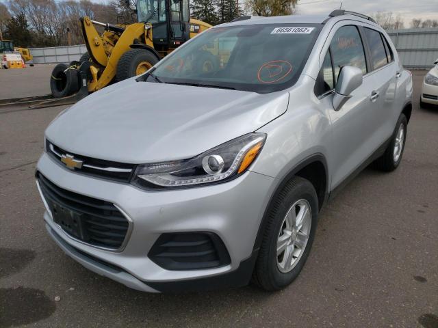 Photo 2 from auction – 2017 CHEVROLET TRAX 1LT with VIN 3GNCJPSB5HL253273