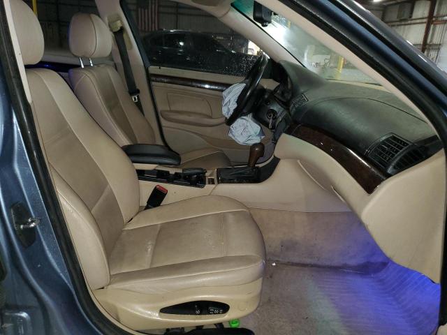 Photo 5 from auction – 2004 BMW 325 I with VIN WBAET37464NJ47596