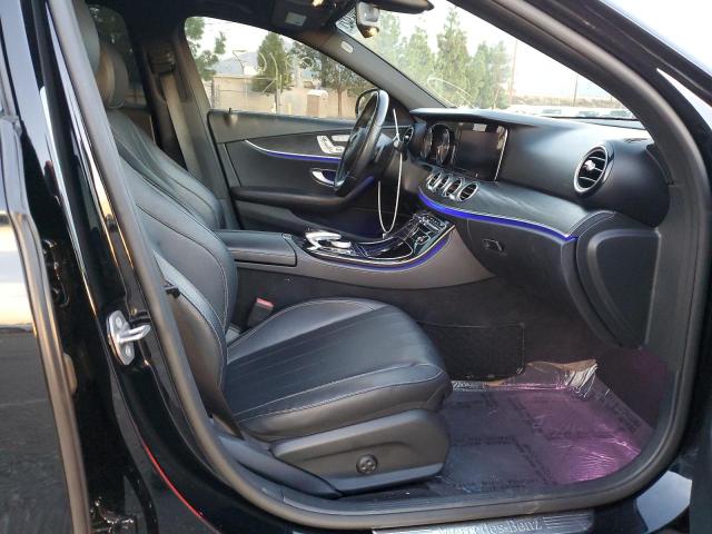 Photo 5 from auction – 2017 MERCEDES-BENZ E 300 with VIN WDDZF4JB0HA037980