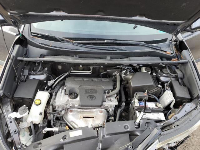 Photo 7 from auction – 2017 TOYOTA RAV4 XLE with VIN 2T3RFREV5HW601930