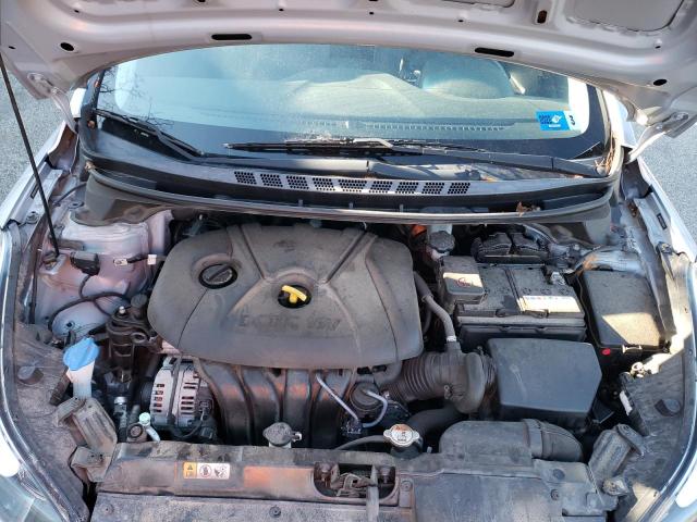 Photo 7 from auction – 2016 HYUNDAI ELANTRA SE with VIN 5NPDH4AE1GH745543
