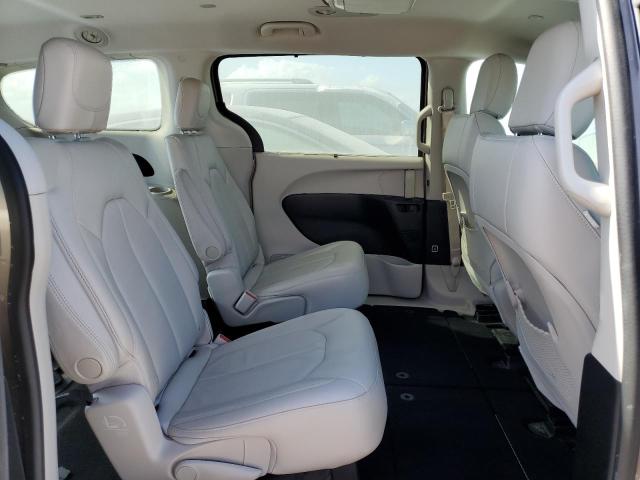 Photo 6 from auction – 2017 CHRYSLER PACIFICA T with VIN 2C4RC1BG6HR739390