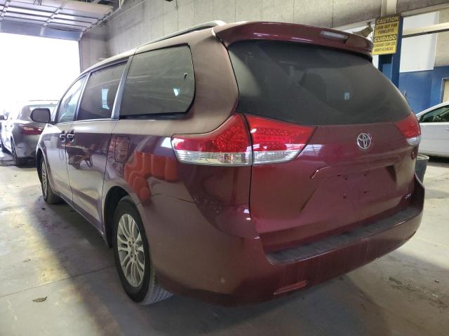 Photo 3 from auction – 2011 TOYOTA SIENNA XLE with VIN 5TDYK3DC4BS115039