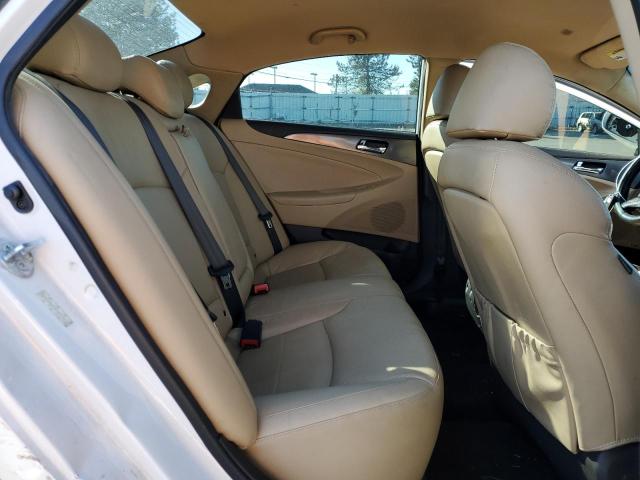 Photo 6 from auction – 2013 HYUNDAI SONATA HYB with VIN KMHEC4A44DA100152