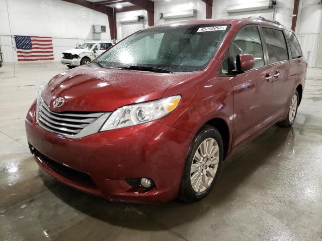 Photo 2 from auction – 2015 TOYOTA SIENNA XLE with VIN 5TDDK3DC4FS104689