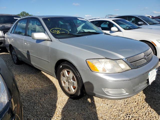 TOYOTA AVALON XL 2000 with VIN 4T1BF28B0YU067397 - Photo from auction