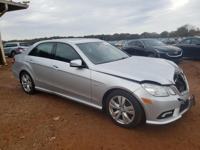 MERCEDES-BENZ E 350 BLUE 2011 with VIN WDDHF2EBXBA496614 - Photo from auction