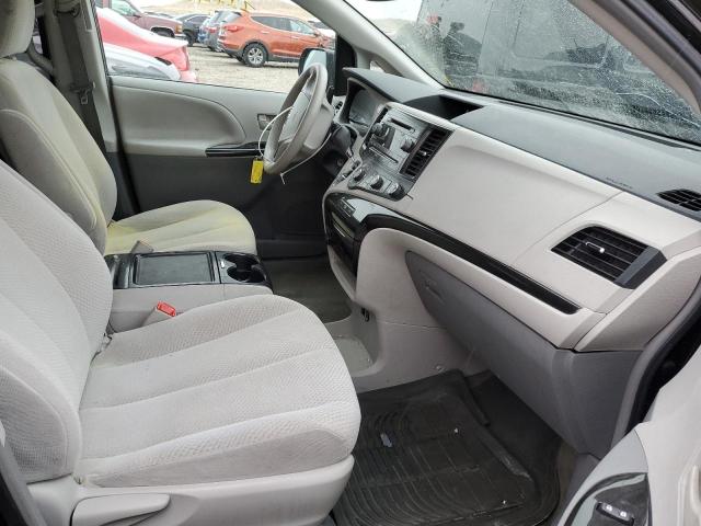 Photo 5 from auction – 2012 TOYOTA SIENNA LE with VIN 5TDKK3DC8CS196117