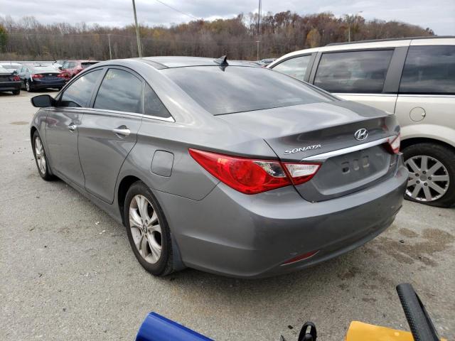 Photo 3 from auction – 2013 HYUNDAI SONATA SE with VIN 5NPEC4AC8DH725965