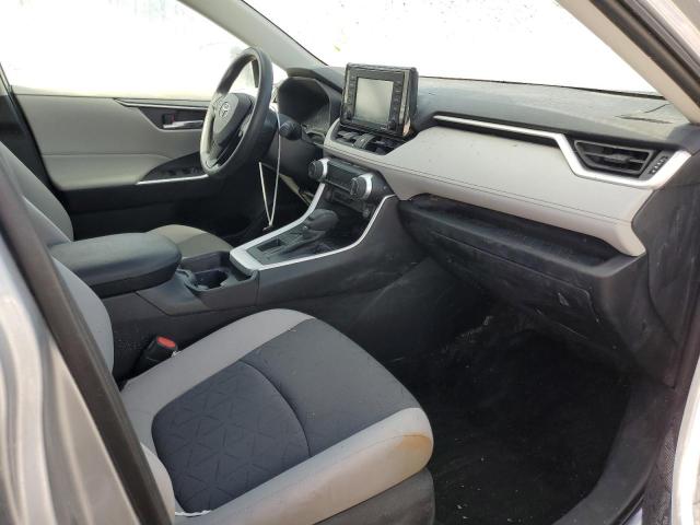 Photo 5 from auction – 2021 TOYOTA RAV4 XLE with VIN 2T3W1RFV4MC165986