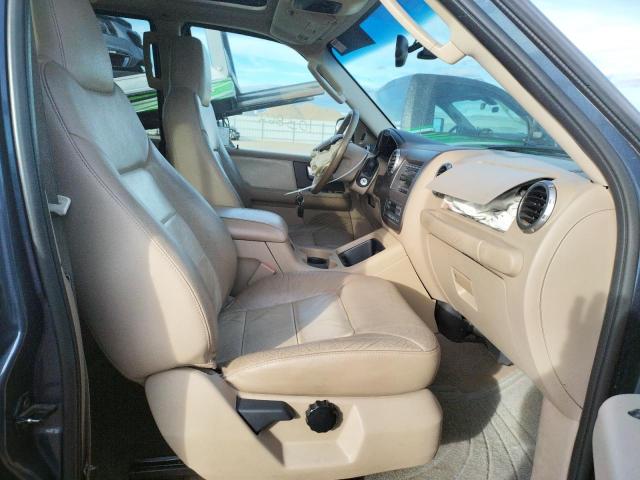 Photo 5 from auction – 2004 FORD EXPEDITION with VIN 1FMFU17L54LA39168