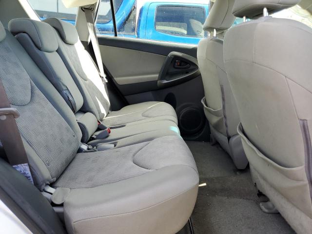 Photo 6 from auction – 2009 TOYOTA RAV4 with VIN JTMBF33V095004548