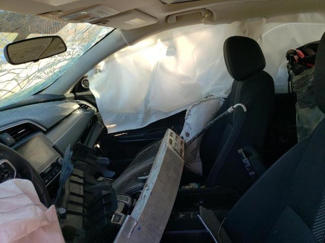 Photo 5 from auction – 2018 HONDA CIVIC EX with VIN 2HGFC2F73JH599380