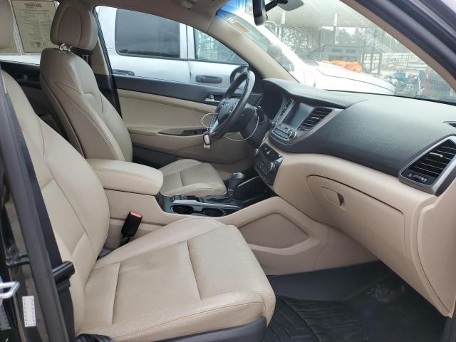 Photo 5 from auction – 2016 HYUNDAI TUCSON LIM with VIN KM8J33A20GU237163
