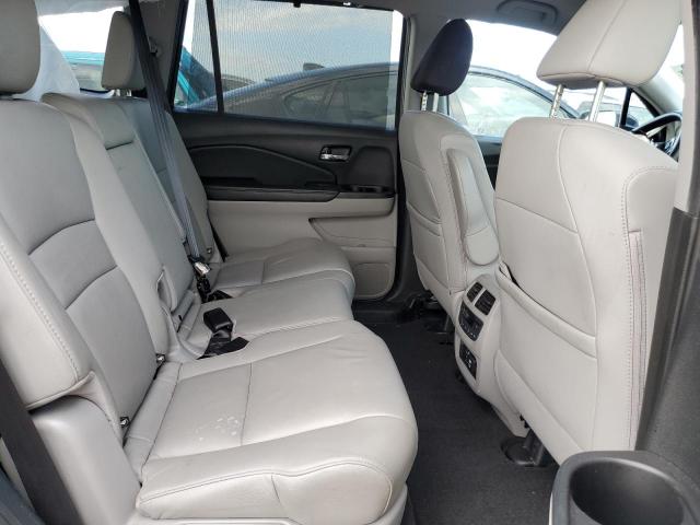 Photo 6 from auction – 2020 HONDA PILOT TOUR with VIN 5FNYF5H97LB024206
