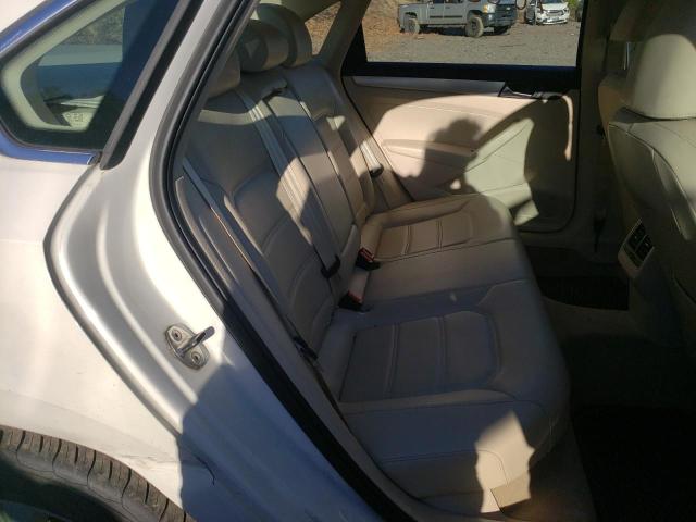 Photo 6 from auction – 2013 VOLKSWAGEN PASSAT SE with VIN 1VWBP7A32DC013940