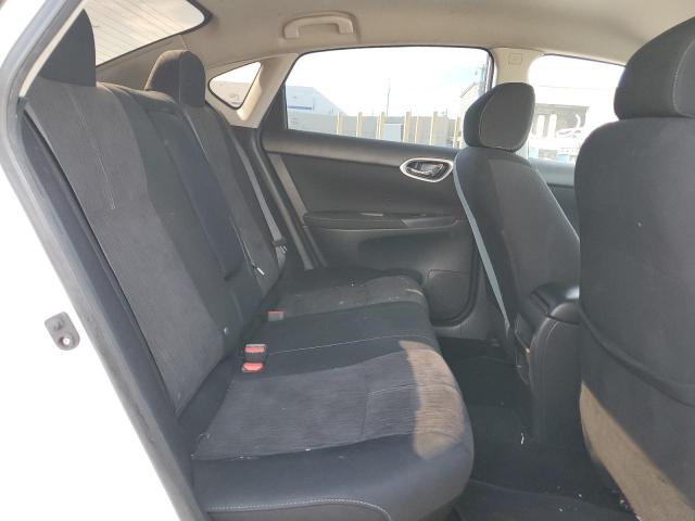 Photo 6 from auction – 2015 NISSAN SENTRA S with VIN 3N1AB7AP1FL681657