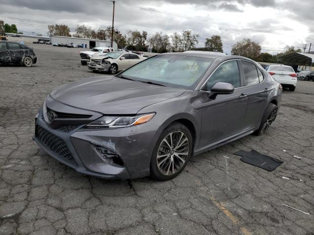 Photo 2 from auction – 2018 TOYOTA CAMRY L with VIN 4T1B11HK1JU650298