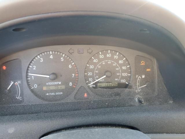 Photo 8 from auction – 2002 TOYOTA COROLLA CE with VIN 2T1BR18E22C545940
