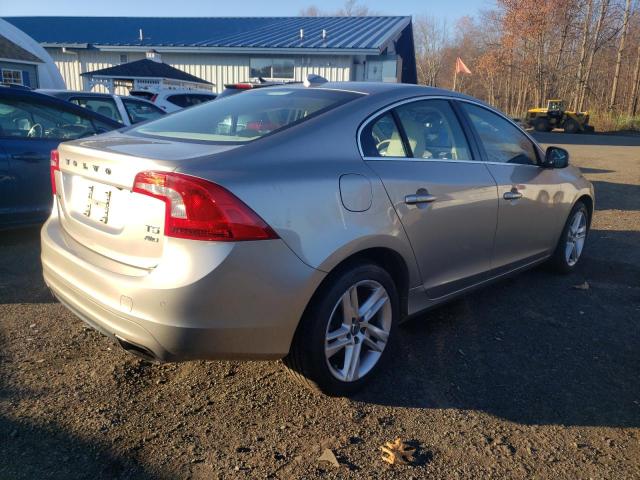 Photo 4 from auction – 2015 VOLVO S60 PREMIE with VIN YV1612TK6F2360753