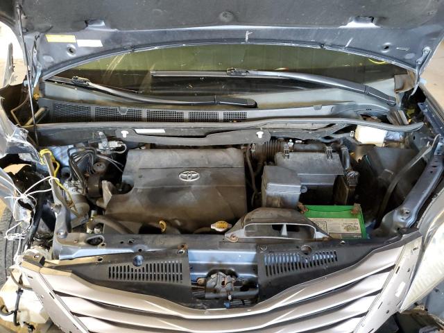 Photo 7 from auction – 2015 TOYOTA SIENNA XLE with VIN 5TDDK3DC3FS121659