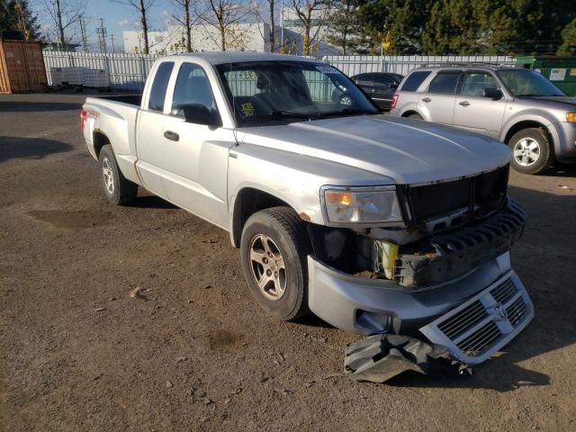 DODGE DAKOTA SXT 2008 with VIN 1D7HW32K38S506381 - Photo from auction