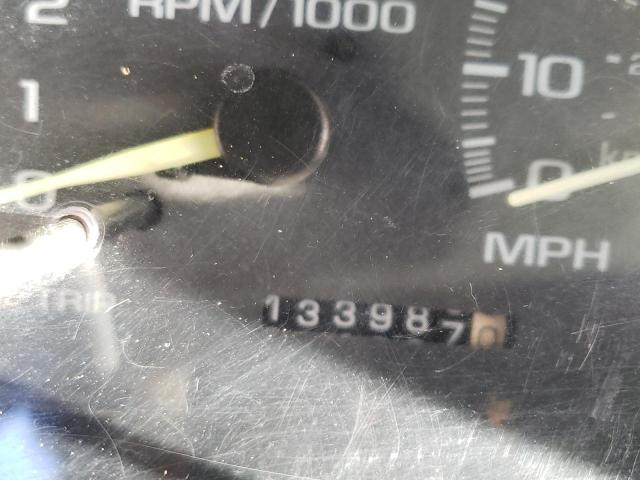 Photo 8 from auction – 1998 CHEVROLET GMT-400 C1 with VIN 1GCEC19M8WE222385
