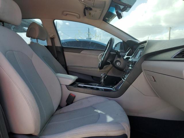 Photo 5 from auction – 2016 HYUNDAI SONATA SE with VIN 5NPE24AF8GH337877