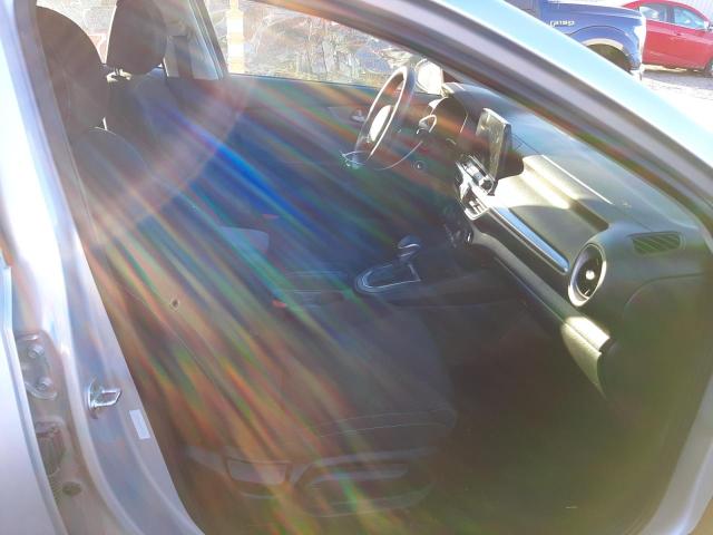 Photo 5 from auction – 2019 KIA FORTE FE with VIN 3KPF24AD7KE034220
