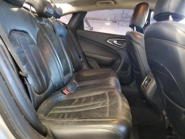 Photo 6 from auction – 2015 CHRYSLER 200 C with VIN 1C3CCCCBXFN685157