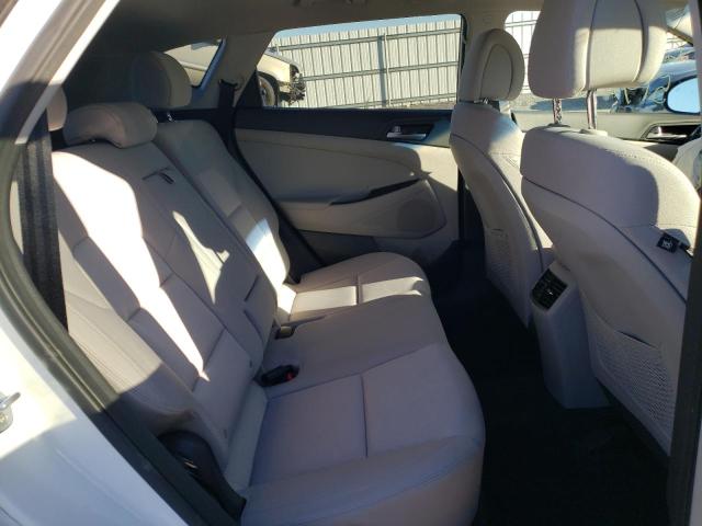 Photo 6 from auction – 2017 HYUNDAI TUCSON LIM with VIN KM8J3CA29HU573038
