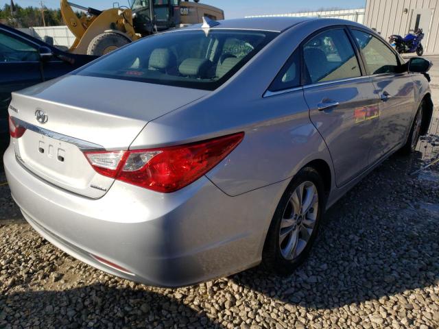 Photo 4 from auction – 2011 HYUNDAI SONATA SE with VIN 5NPEC4AC2BH140165
