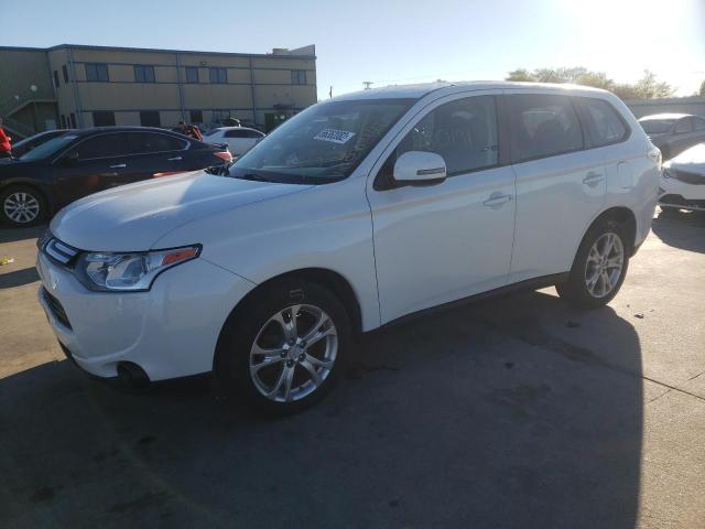 MITSUBISHI OUTLANDER 2014 with VIN JA4AZ3A31EZ014667 - Photo from auction