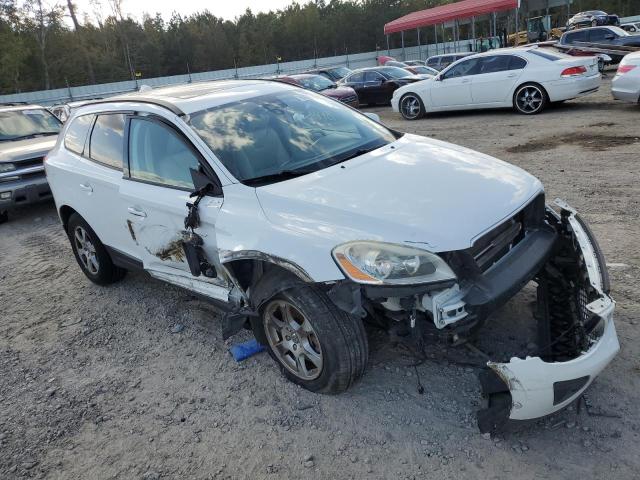 VOLVO XC60 3.2 2010 with VIN YV4982DL8A2082417 - Photo from auction