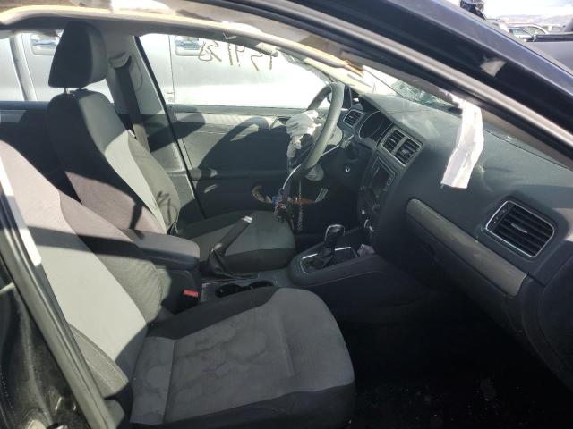 Photo 5 from auction – 2017 VOLKSWAGEN JETTA S with VIN 3VW2B7AJXHM275528