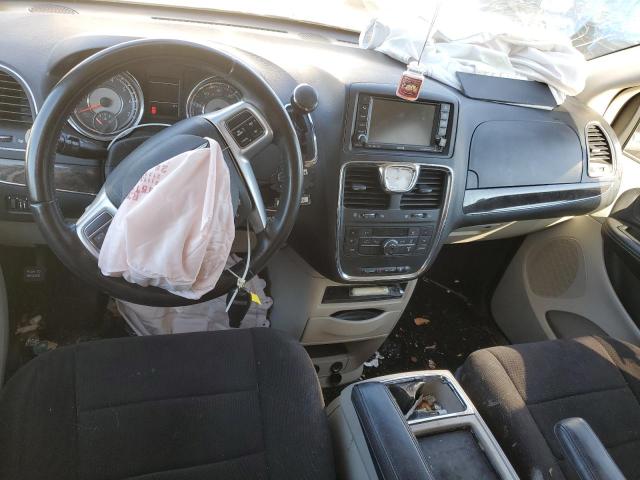 Photo 9 from auction – 2011 CHRYSLER TOWN & COU with VIN 2A4RR5DG3BR613265