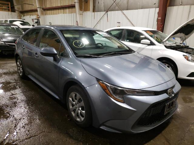 TOYOTA COROLLA LE 2022 with VIN 5YFEPMAE3NP337388 - Photo from auction
