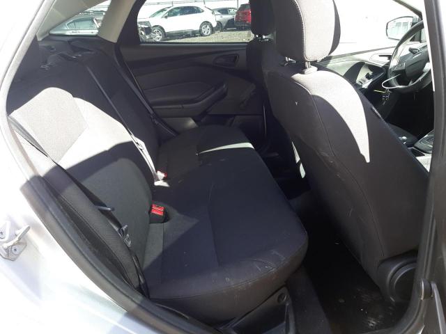 Photo 6 from auction – 2016 FORD FOCUS S with VIN 1FADP3E27GL353018