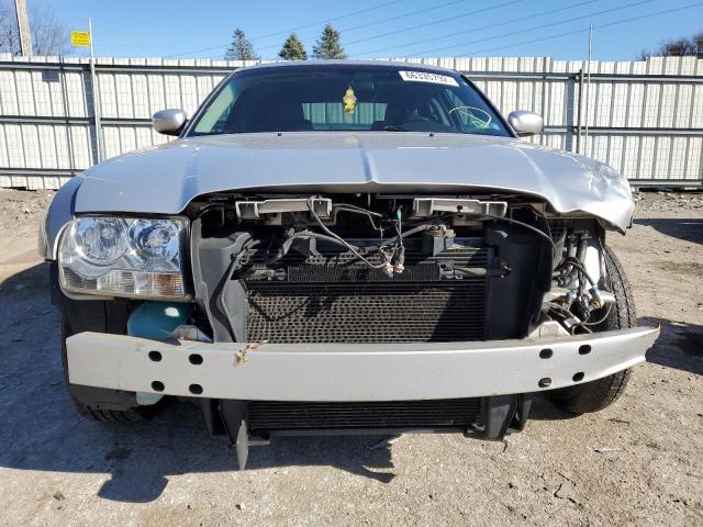 Photo 9 from auction – 2005 CHRYSLER 300 TOURIN with VIN 2C3AA53G35H687909