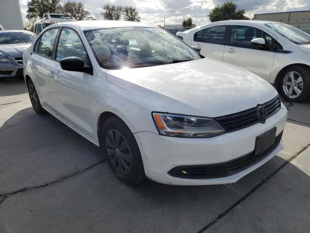 VOLKSWAGEN JETTA BASE 2014 with VIN 3VW2K7AJ8EM382234 - Photo from auction
