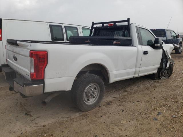 Photo 4 from auction – 2017 FORD F250 SUPER with VIN 1FTBF2A6XHEF46213