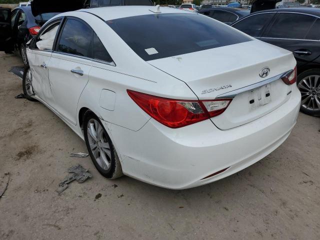 Photo 3 from auction – 2011 HYUNDAI SONATA with VIN 5NPEC4AC3BH039202