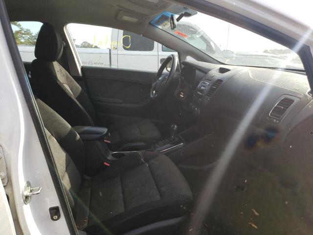 Photo 5 from auction – 2018 KIA FORTE LX with VIN 3KPFK4A71JE193050