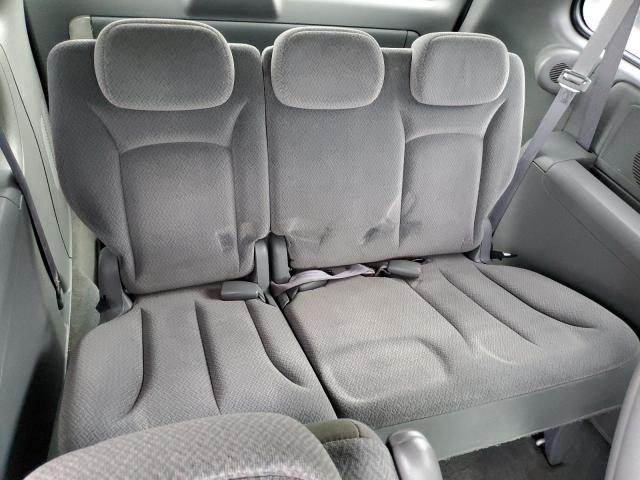 Photo 9 from auction – 2005 CHRYSLER TOWN & COU with VIN 2C4GP44R65R552884