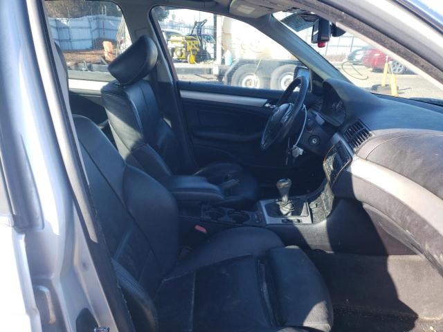 Photo 5 from auction – 2003 BMW 330 I with VIN WBAEV53463KM04624